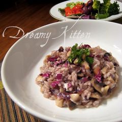 Radicchio and Mushroom Risotto A picture of Radicchio and Mushroom Risotto.