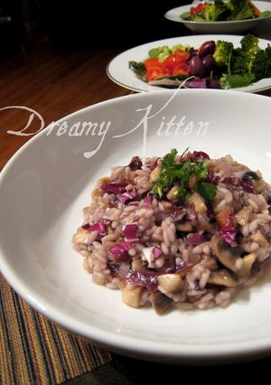 A picture of Radicchio and Mushroom Risotto.
