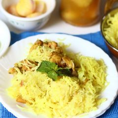 A picture of Chicken rice.