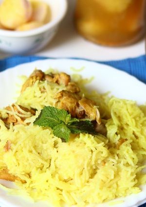 A picture of Chicken rice.