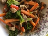Salteado de cerdo con verduras