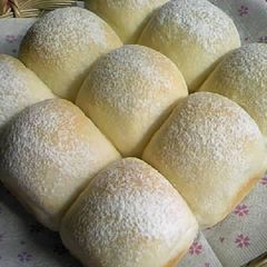 A picture of Rice Flour White Bread Rolls (with Condensed Milk).