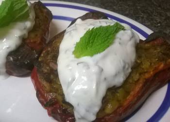 Ultimate, Prepare Rice stuffed peppers with mint yogurt sauce Home Style
