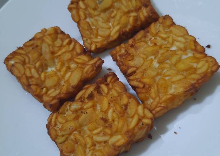 Tempe goreng kampung