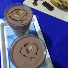 A picture of Banana chocolate smoothie.