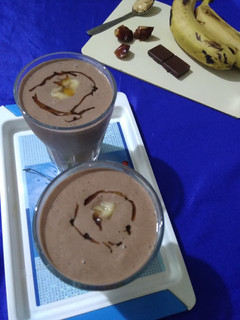 A picture of Banana chocolate smoothie.