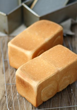 A picture of Milk Bread.
