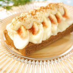 A picture of Easy Asian Pear & Fig Dessert with Sandwich Bread.
