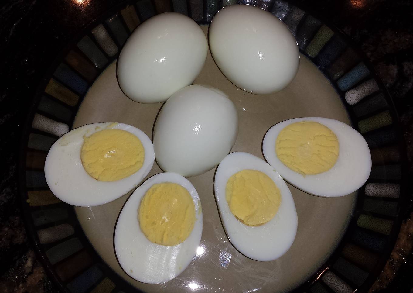 "Easy Peel" Hard Boiled Eggs