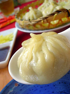A picture of Xiaolongbao (Chinese Soup Dumplings).