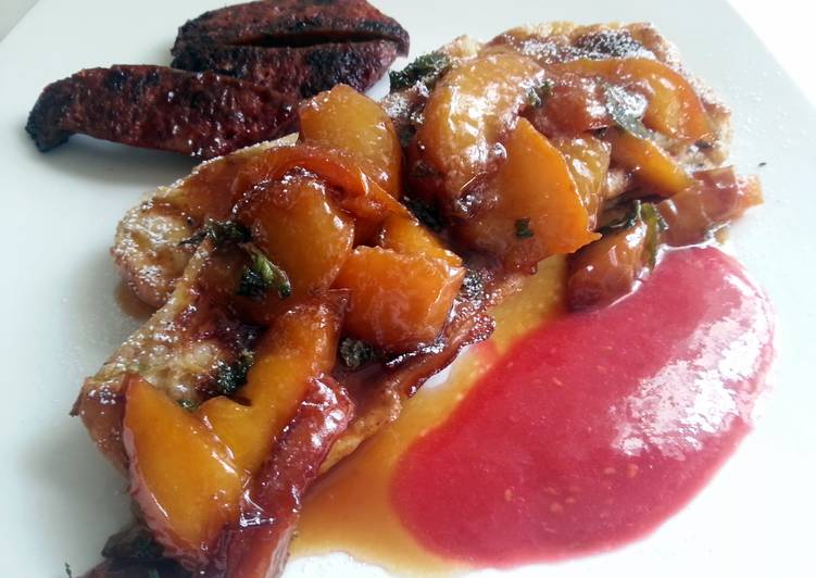 French toast and caramelized peaches with raspberry sauce French toast and caramelized peaches with raspberry sauce