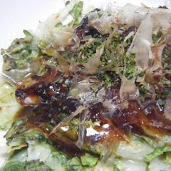 A picture of Made with Chinese Cabbage!! Okonomiyaki.