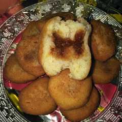 A picture of Dolinat Gula merah khas Banjar.