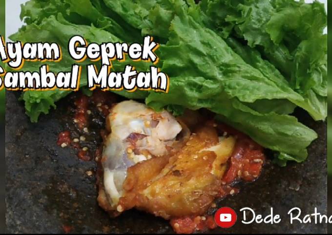 Ayam geprek sambal matah