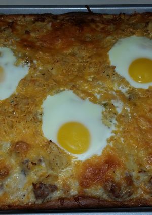 A picture of Country Breakfast Pizza.