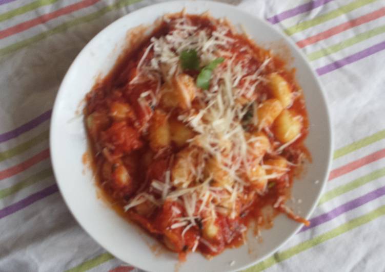 Gnocchi with Homemade Tomato Sauce