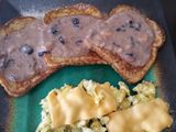 Creamy blueberry banana french toast