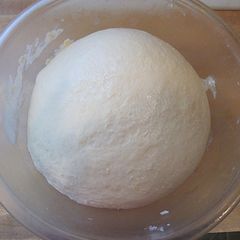 A picture of Pizza Dough.