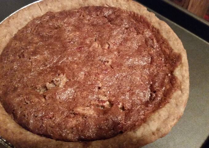 Blondie's Mom's Maple Pecan Pie