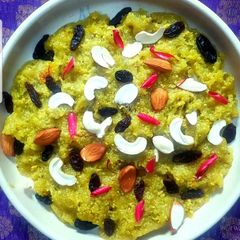 A picture of Bottel gourd halwa.