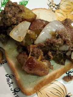 A picture of Skillet Meatloaf & Potatoes.
