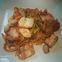 A picture of Chicken stir fry.