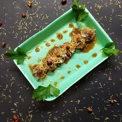 A picture of Bread Roll Chaat.