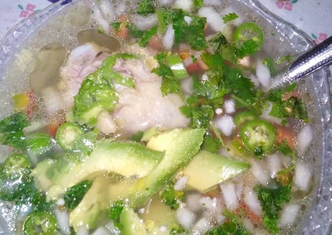 Caldo de pollo a la mexicana Receta de Nena Saldaña Rocha - Cookpad