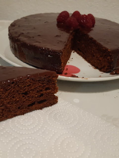 Una foto de Bizcocho con cobertura de chocolate