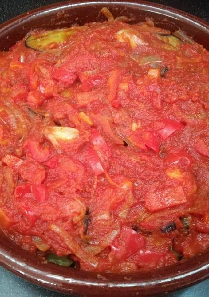 Una foto de Tumbet vegetal (tradicional mallorquina)