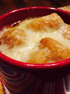 A picture of Sweet and Mild French Onion Soup.