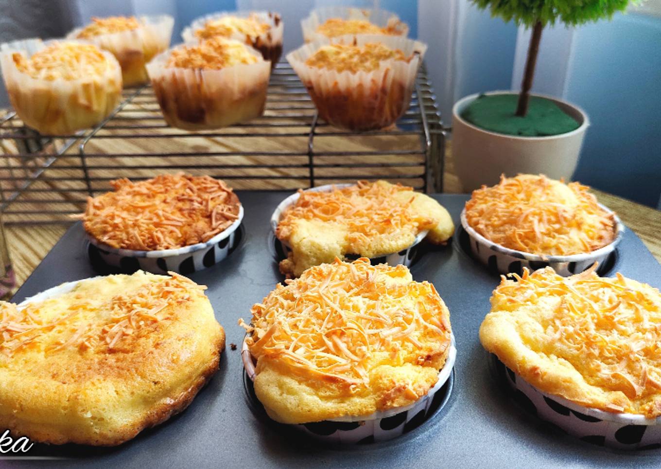 87. Yummy Cheese Muffin