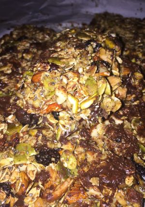 A picture of Berry Nuts for You Bars.