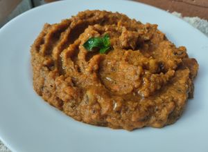 Una foto de Dip de pimiento🌶️, zanahoria🥕 y frijoles🌰🫘🥙