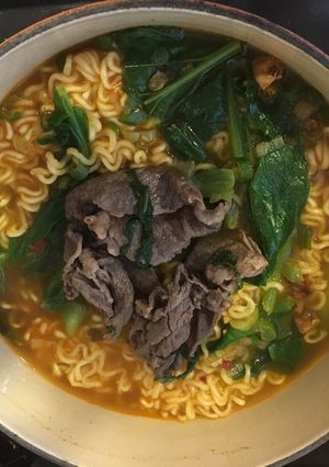 A picture of Spicy Ramen with Beef and Komatsuna.