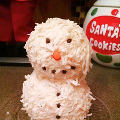 A picture of Snowman Cheese Ball.