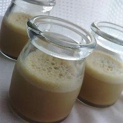 A picture of Simple Black Tea Mousse with Marshmallows.