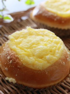 A picture of Perfectly Round Cream Bread.