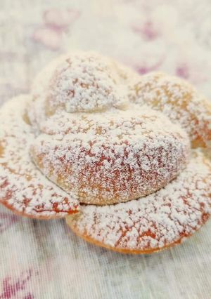 Foto di Roselline di pan brioche con lievito madre