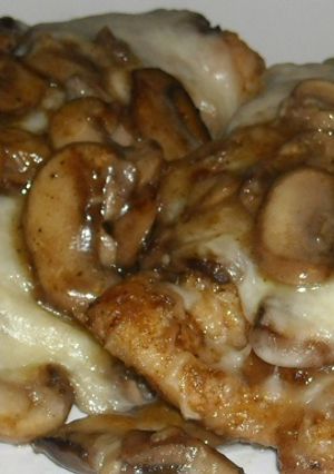 A picture of Chicken Lombardy.