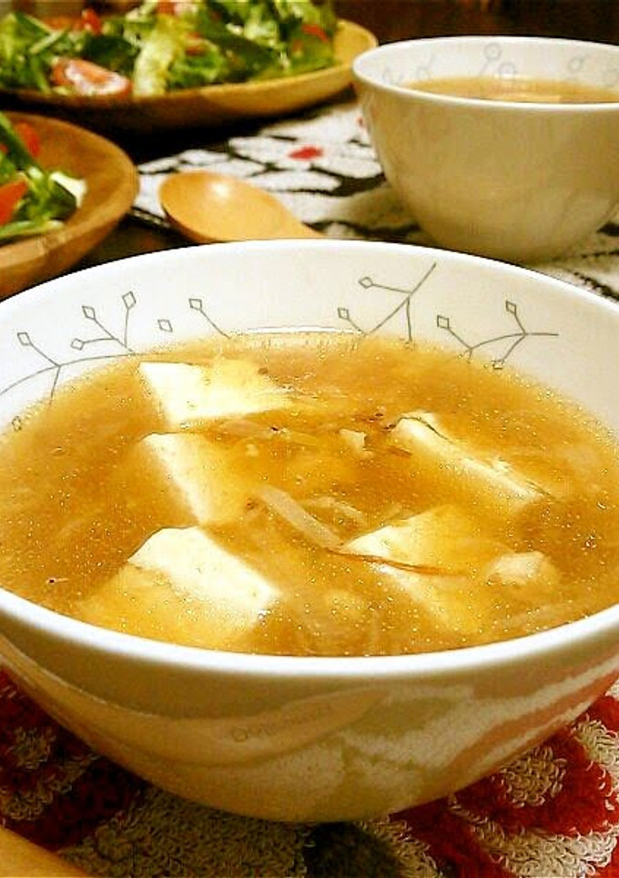 A picture of Chicken Soboro and Thickened Tofu Soup.