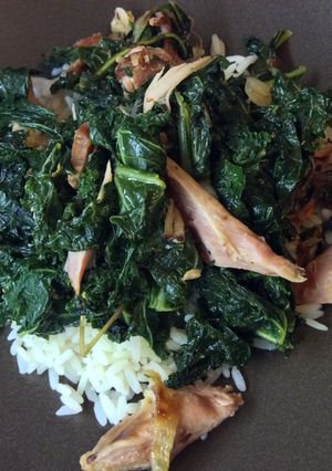 A picture of Smoke Turkey Wings and Kale.