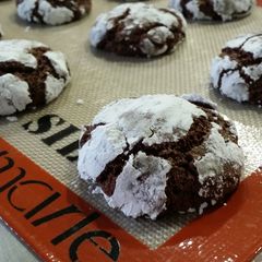 A picture of Chocolate Crinkle Cookies.