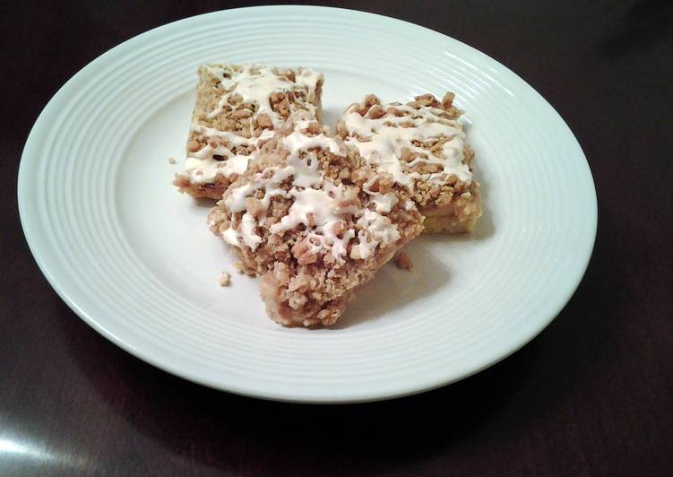 Guide to Prepare Apple Streusel Bars in 13 Minutes for Mom