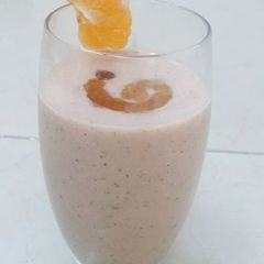 A picture of Breakfast smoothie.