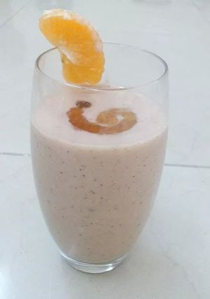 A picture of Breakfast smoothie.