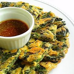 Crispy Crunchy Cheese and Spinach Chijimi A picture of Crispy Crunchy Cheese and Spinach Chijimi.