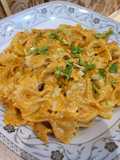 Pink-sauce farfalle