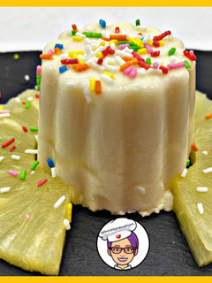 Una foto de Flan de piña sin horno ni azúcar