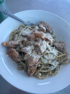 Una foto de Pasta pesto, tenía emergencia por hacerla